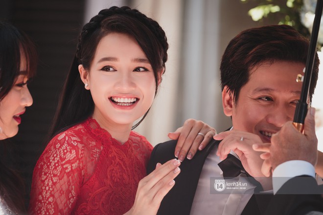 Trường Giang bảnh bao đến nh&agrave; Nh&atilde; Phương l&agrave;m lễ rước d&acirc;u trước khi tổ chức tiệc cưới xa hoa tại TP HCM - Ảnh 7.