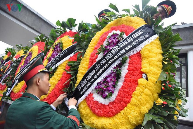 Lễ tang Chủ tịch nước Trần Đại Quang: Linh xa đưa chủ tịch nước về đất Mẹ - Ảnh 7.