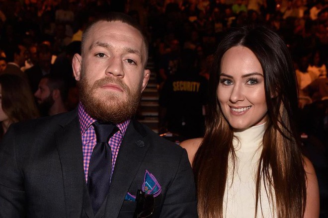 Hình bóng người vợ tuyệt vời đằng sau thành công của gã điên McGregor - Ảnh 1.