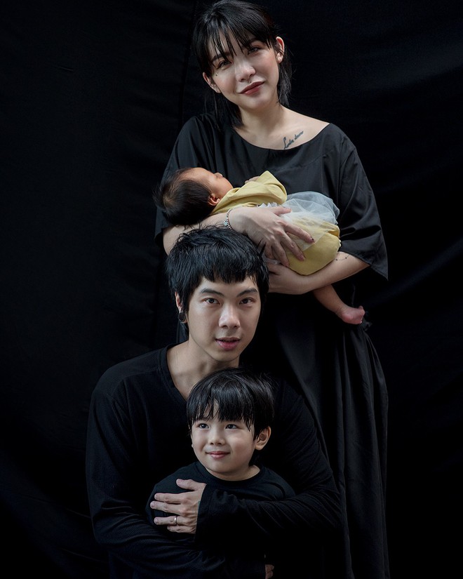 Blogger Lâm Thuý Nhàn và bài viết vô cùng đáng yêu: Trở thành mẹ của hai em bé thì như thế nào? - Ảnh 1.