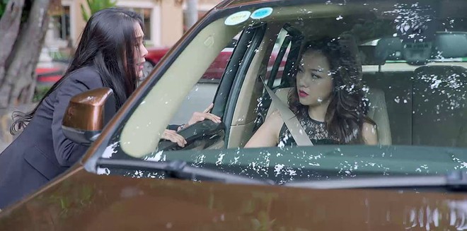 Gạo Nếp Gạo Tẻ: Nh&igrave;n C&ocirc;ng thẳng tay t&aacute;t vợ, nh&acirc;n t&igrave;nh ngồi tr&ecirc;n &ocirc; t&ocirc; sững sờ đến cạn lời - Ảnh 3.