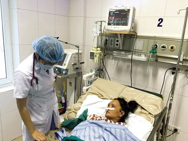 Rục rịch vào mùa cao điểm sốt xuất huyết ở Hà Nội, nhiều người nhập viện vì chủ quan - Ảnh 1.
