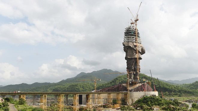 Ấn Độ sắp hoàn thành bức tượng cao nhất thế giới mang tên Iron Man - Ảnh 2.