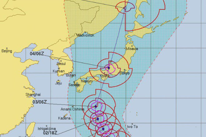 Những thước phim ghi lại sự tàn phá kinh hoàng của siêu bão Jebi khi đổ bộ vào Nhật Bản - Ảnh 1.