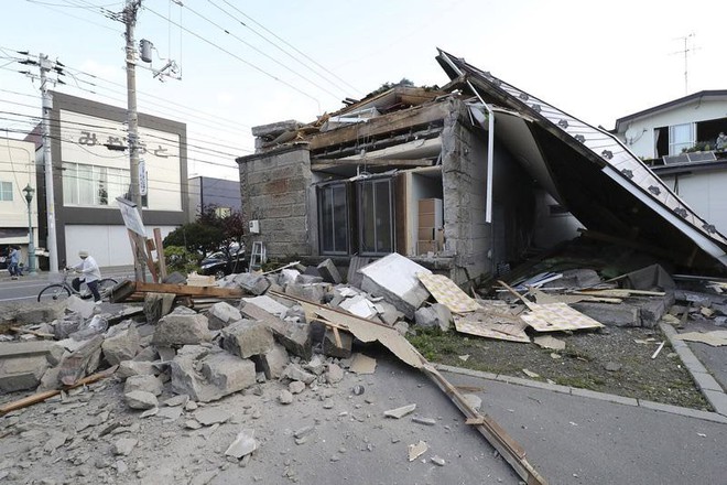 Động đất chôn vùi nhiều nhà cửa ở Nhật, du học sinh Việt đang trong tình trạng hết sức hoang mang, lo lắng - Ảnh 10.