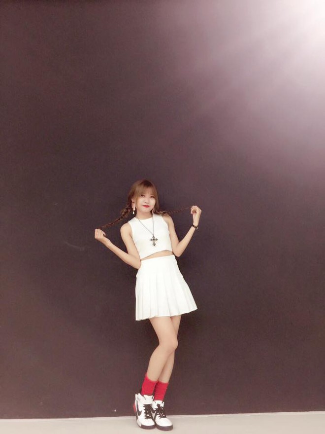 Đừng tưởng chơi Tik Tok chỉ c&oacute; h&aacute;t nh&eacute;p v&agrave; l&agrave;m tr&ograve; cute, nhảy ngầu như c&ocirc; bạn n&agrave;y cũng nổi rần rần đấy! - Ảnh 12.