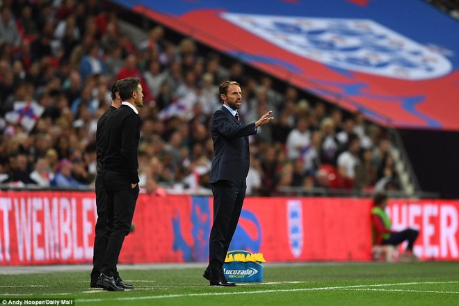 Sao Man Utd tỏa s&aacute;ng, đội tuyển Anh vẫn thua ngược T&acirc;y Ban Nha ngay tại Wembley - Ảnh 18.