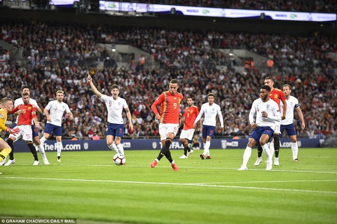 Sao Man Utd tỏa sáng, đội tuyển Anh vẫn thua ngược Tây Ban Nha ngay tại Wembley - Ảnh 10.