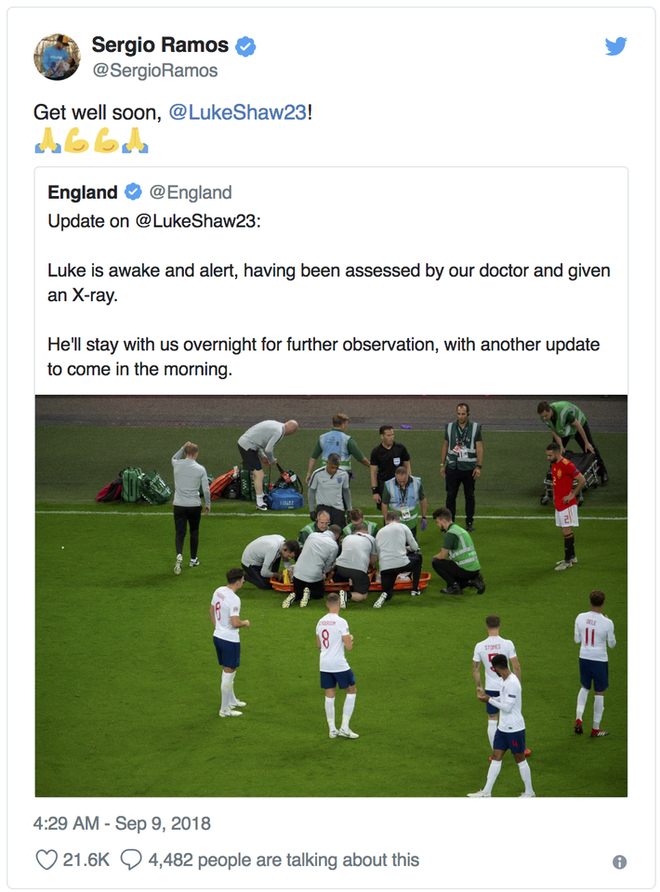 Luke Shaw bất tỉnh sau chấn thương hi hữu, Mourinho lo sốt v&oacute; - Ảnh 8.