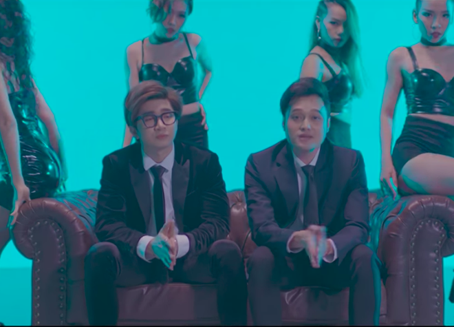 Chốt sổ 2017, Quang Vinh lần đầu song ca c&ugrave;ng Chi D&acirc;n l&agrave;m mới bản hit c&aacute;ch đ&acirc;y 10 năm - Ảnh 7.