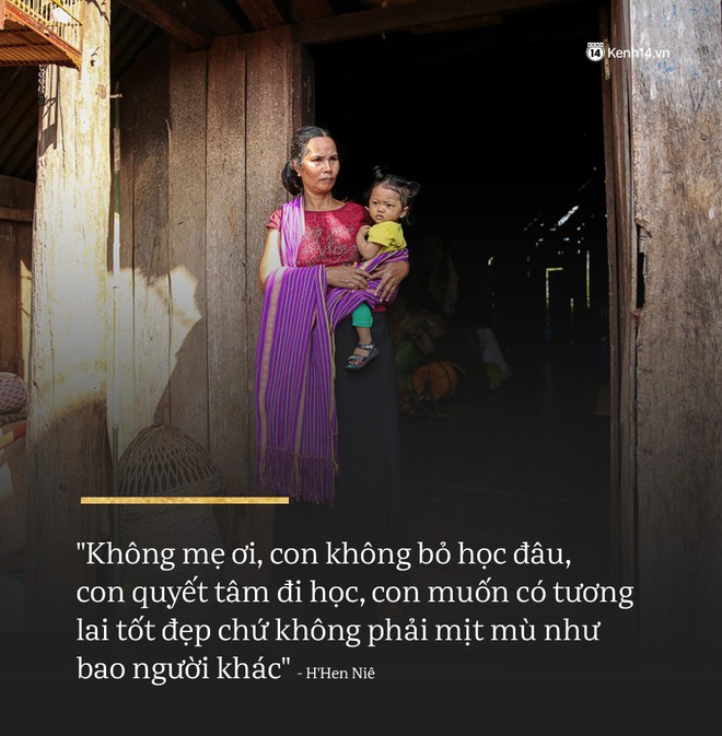Clip độc quyền: Mẹ HHen Niê rơi nước mắt kể về thời gian con gái đi làm thuê, mặc đồ Si để có tiền đi học! - Ảnh 3.