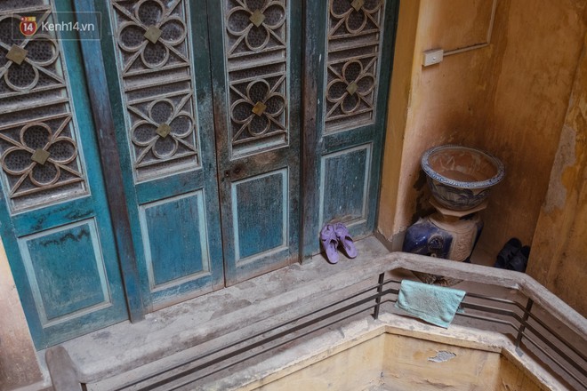 Gia đ&igrave;nh bu&ocirc;n tơ lụa gi&agrave;u nức tiếng phố h&agrave;ng Đ&agrave;o v&agrave; căn nh&agrave; cổ ngưng đọng thời gian suốt 50 năm qua - Ảnh 7.