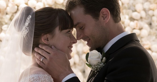 Fifty Shades Freed được dự đoán sẽ kiếm gần 40 triệu USD trong tuần đầu ra mắt - Ảnh 1.