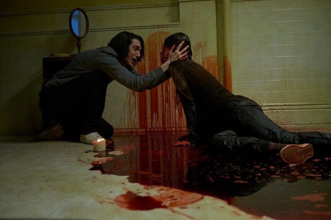 Midnight Man: Chơi trốn t&igrave;m th&oacute;t tim c&ugrave;ng &Ocirc;ng Kẹ l&uacute;c nửa đ&ecirc;m - Ảnh 5.