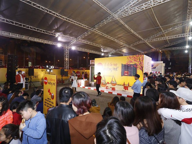 H&agrave;ng ng&agrave;n &ldquo;t&iacute;n đồ ăn uống&rdquo;, hotteen đều đổ về Lễ hội ẩm thực đường phố cuối tuần qua - Ảnh 15.