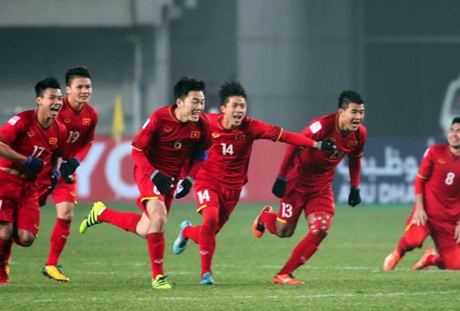 Hai ngôi sao U23 Việt Nam phải kiểm tra doping sau trận thắng Iraq - Ảnh 1.