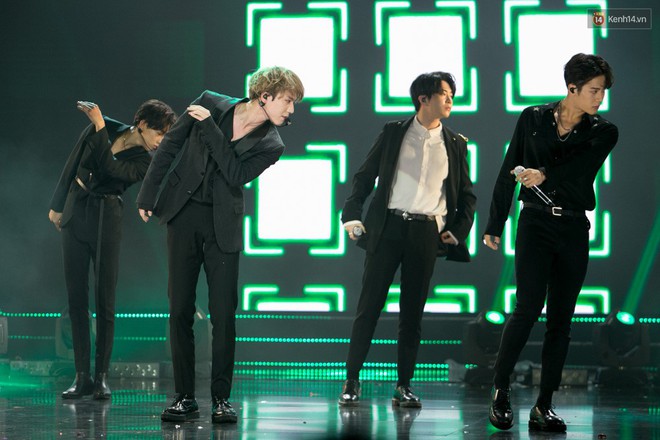 Cập nhật: GOT7 đem tới loạt hit si&ecirc;u hot Never Ever, If You Do, Noo Phước Thịnh rước cả Hoa hậu Phạm Hương l&ecirc;n biểu diễn - Ảnh 43.