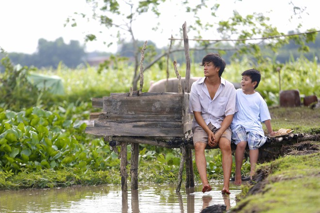 Lương Mạnh Hải bị tưởng nhầm muốn tự tử khi đóng phim, hi sinh hết mình vì bộ răng vàng khè - Ảnh 3.