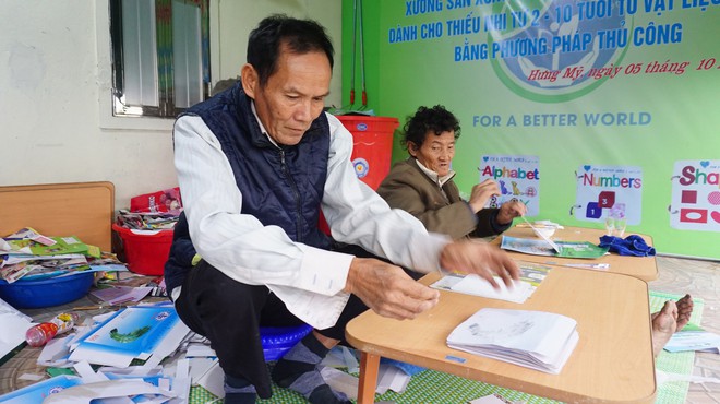 Cô gái Nghệ An từ bỏ mức lương 15 triệu để về quê tạo công việc cho người khuyết tật - Ảnh 5.