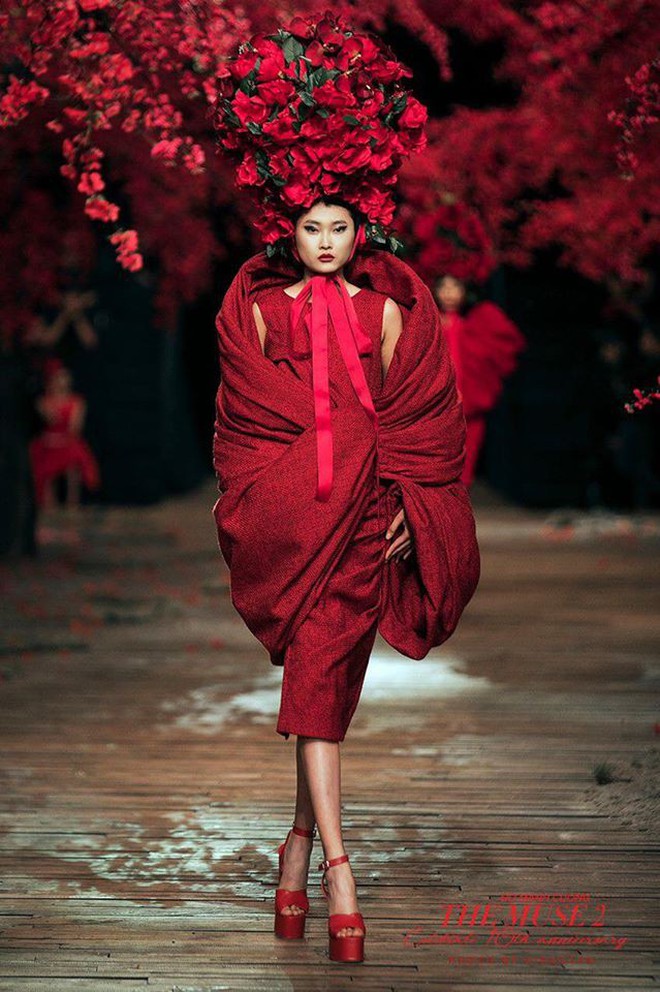 Với bảng thành tích dài như sớ Táo Quân, đây đích thị là 5 mẫu Việt "đỉnh" nhất của năm 2017 - Ảnh 22. Với bảng thành tích dài như sớ Táo Quân, đây đích thị là 5 mẫu Việt "đỉnh" nhất của năm 2017 - Ảnh 22.