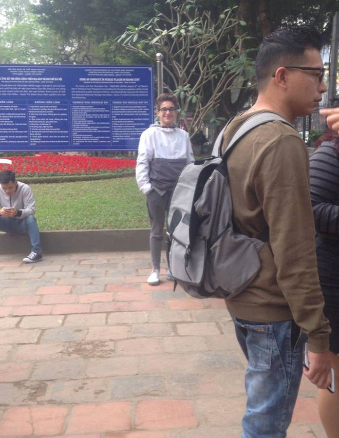 Cậu bạn ngoại quốc nổi tiếng với 3s lên Thời sự: Cao 1m76, biết nói 6 thứ tiếng - Ảnh 10.