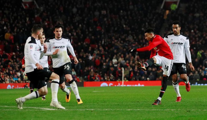 Lingard lập tuyệt phẩm, Man Utd chật vật đi tiếp ở FA Cup - Ảnh 3.