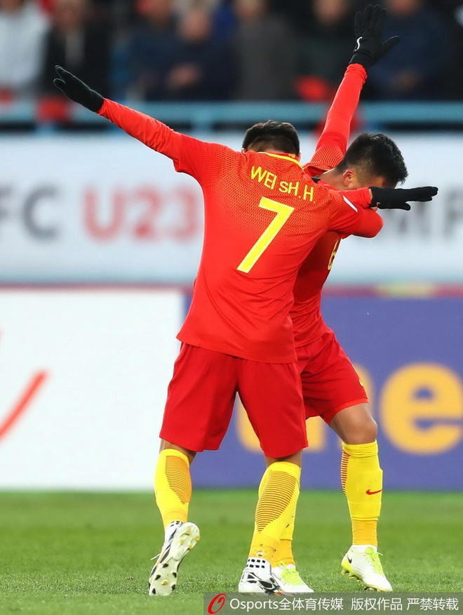 Chủ nhà Trung Quốc ra quân hoàn hảo ngày khai màn VCK U23 châu Á 2018 - Ảnh 9.