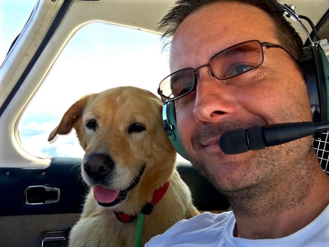 Người đàn ông bay hàng trăm chuyến trong suốt 3 năm, đón cả trăm chú chó từ bờ vực sinh tử về những gia đình mới - Ảnh 7.