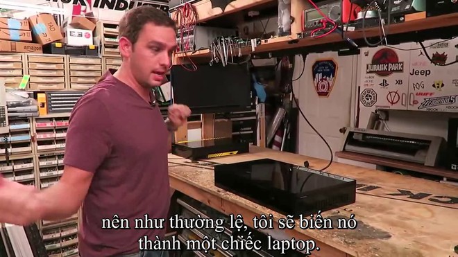 Anh ch&agrave;ng hacker n&agrave;y biến Xbox One X th&agrave;nh một chiếc laptop độc nhất v&ocirc; nhị c&oacute; gi&aacute; 2.500 USD - Ảnh 2.