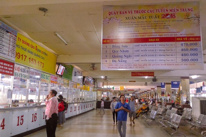 Xe thương hiệu ch&aacute;y v&eacute; trong ng&agrave;y đầu b&aacute;n v&eacute; Tết Mậu Tuất ở S&agrave;i G&ograve;n - Ảnh 1.