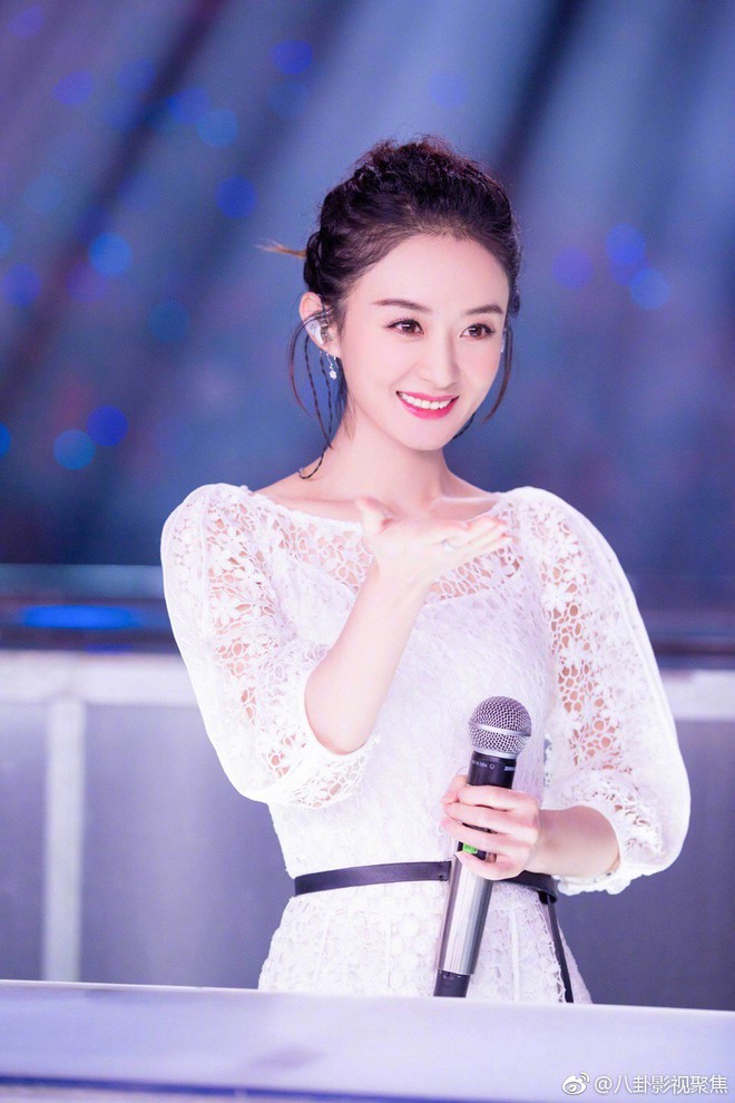 Triệu Lệ Dĩnh vượt mặt đ&agrave;n chị Phạm Băng Băng, Dương Mịch trong cuộc chiến tầm ảnh hưởng gi&aacute; trị thương mại 2017 - Ảnh 4.