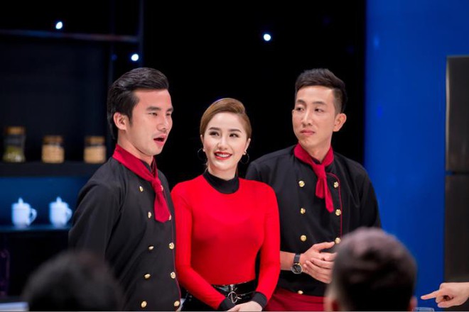 Cuộc chiến mỹ vị: Nam đầu bếp nhảy L&agrave; con g&aacute;i phải xinh để kh&ocirc;ng phải nấu m&oacute;n... mặt nạ - Ảnh 6.