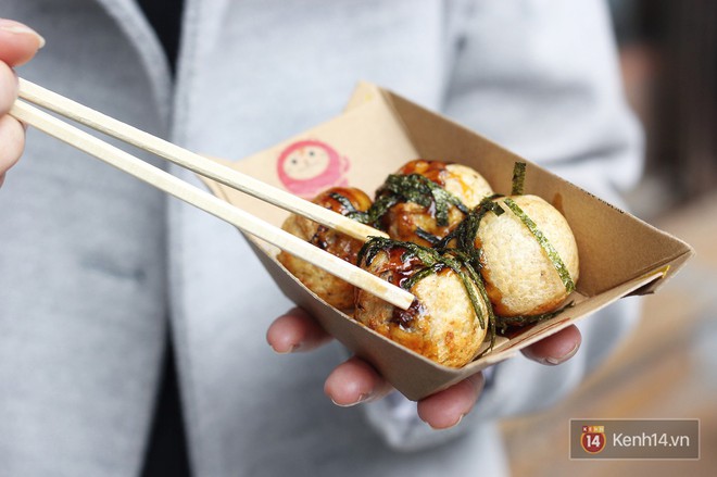 Cuối tuần đi chợ đêm nhất định đừng bỏ qua món takoyaki đựng trong hộp mèo thần tài siêu xinh - Ảnh 6.