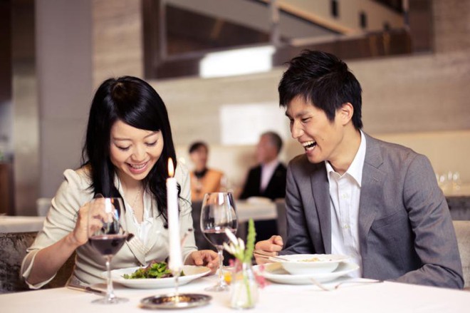 Nghịch l&yacute; ở Nhật Bản: Phụ nữ kh&ocirc;ng mặn m&agrave; với h&ocirc;n nh&acirc;n, nam giới tha thiết c&oacute; bạn g&aacute;i - Ảnh 3.