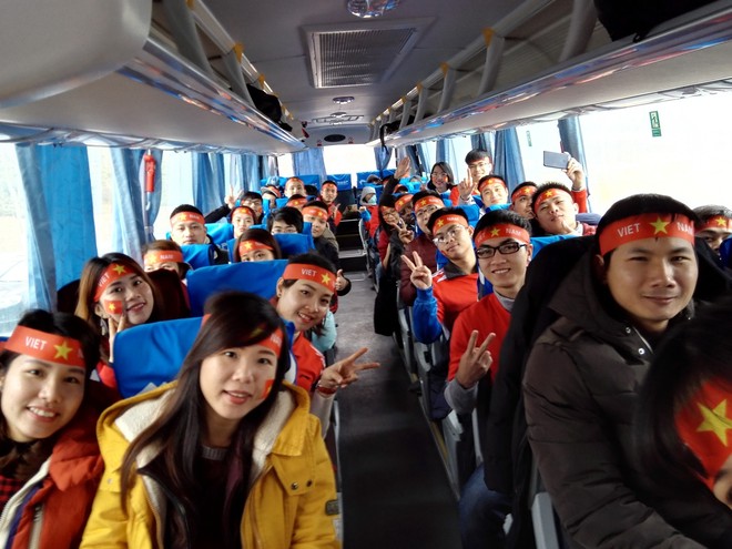 Cảm xúc vỡ òa của du học sinh TQ tại SVĐ Thường Châu: Đi 1000 km để ủng hộ các cầu thủ, vui phát khóc trước chiến thắng của U23 Việt Nam - Ảnh 5.