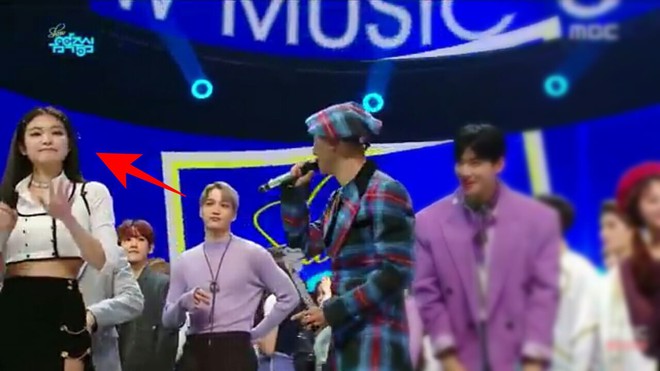 Đoạn clip c&oacute; plot twist cực mạnh: Fan mải ship Jennie với Mino v&agrave; Sehun nhưng Kai mới l&agrave; người hẹn h&ograve; c&ocirc; g&aacute;i ấy - Ảnh 7.