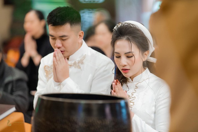Hoa Khoi Bao Chi Len Xe Hoa Vao Ngay Ä'áº§u NÄƒm Má»›i Diá»‡n Chiáº¿c Vay Ä'inh 10 000 Háº¡t Pha Le Cao Cáº¥p