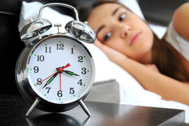 Nếu bị mất ngủ thường xuyên thì bạn nên thử những phương pháp này - Ảnh 7.