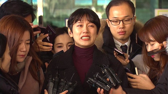 Đã có kết luận của vụ quấy rối chấn động Hàn Quốc, Suzy có tìm được lối thoát sau khi bị kiến nghị xử tử hình? - Ảnh 3.