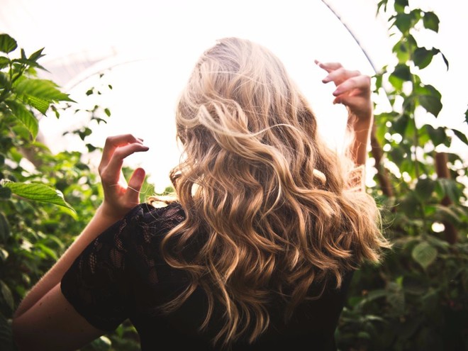 5 cách làm tóc hết bết không cần gội hiệu quả ngay tức thì – May10