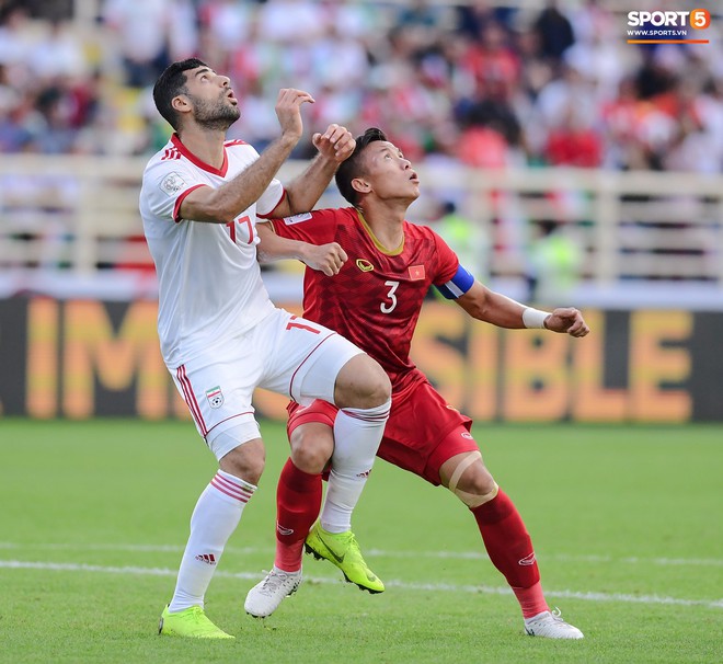 Tuyển Việt Nam tại Asian Cup 2019: Người đổ máu, người sưng húp mắt, mất trí nhớ tạm thời - Ảnh 2.