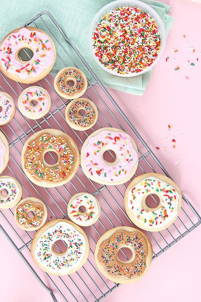 Muôn hình vạn trạng những loại donut ngon “lịm tim” khiến người Mỹ tiêu thụ hơn 10 tỷ chiếc mỗi năm - Ảnh 7.