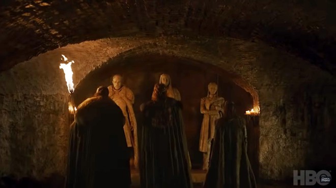 Teaser Game of Thrones Mùa 8 vừa ra mắt, fan đã soi ngay được 5 chi tiết bí ẩn - Ảnh 5. Teaser Game of Thrones Mùa 8 vừa ra mắt, fan đã soi ngay được 5 chi tiết bí ẩn - Ảnh 5.