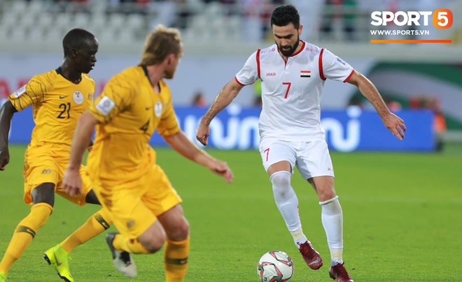 Australia 3-2 Syria: Nhà vô địch thắng nhọc nhằn, mang niềm vui đến cho tuyển Việt Nam - Ảnh 2.