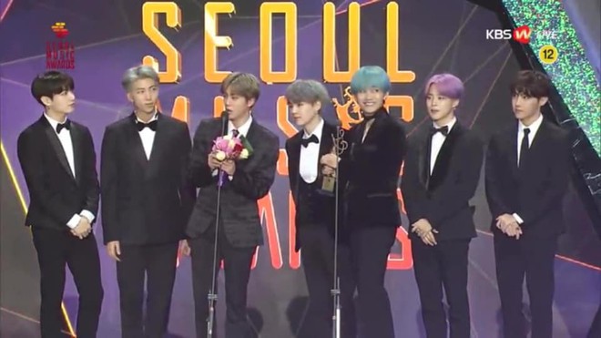 Kết quả Seoul Music Awards 2018 không bất ngờ: BTS ẵm loạt giải thưởng lớn, hit quốc dân của iKON được vinh danh - Ảnh 1.