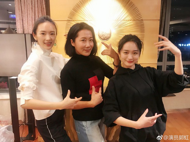 D&agrave;n cast Hậu cung Như &Yacute; Truyện g&acirc;y sốt v&igrave; tụ hội: Hoắc Kiến Hoa b&eacute;o trắng, Ch&acirc;u Tấn mặt mộc xinh đẹp rạng ngời - Ảnh 3.
