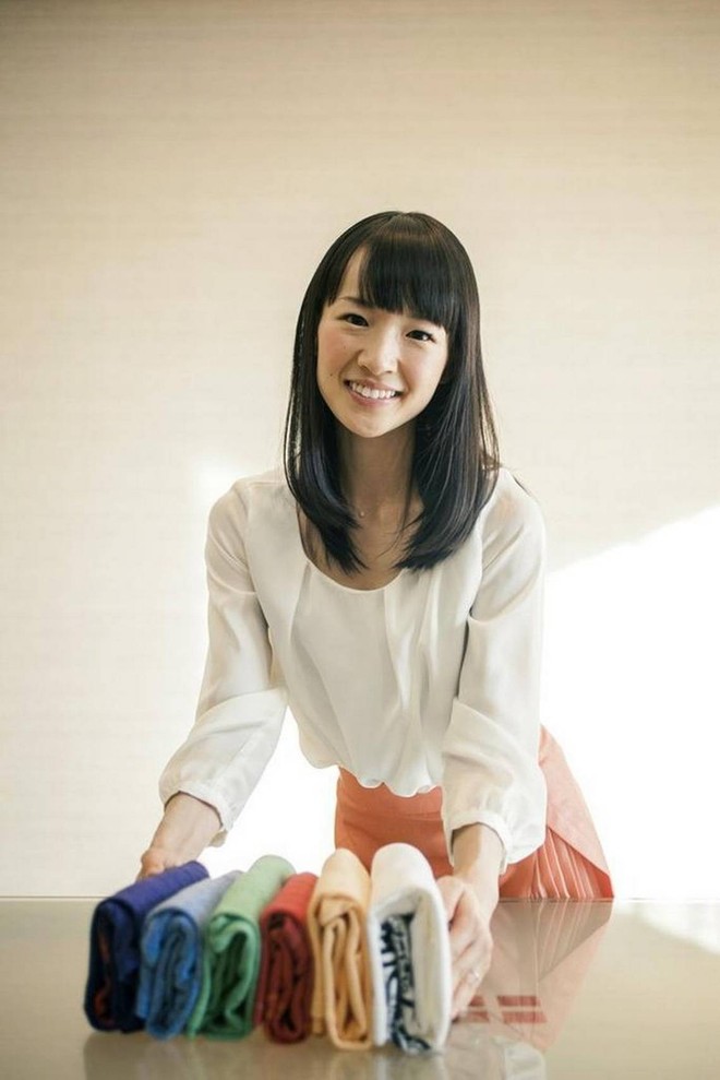 Thánh nữ dọn nhà Marie Kondo: Ngôi sao kiếm triệu đô chỉ nhờ đem đồ đi vứt - Ảnh 3.