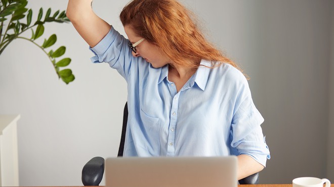 Tuổi dậy th&igrave; ai cũng từng &iacute;t nhất một lần trải qua những vấn đề sức khỏe sau - Ảnh 3.