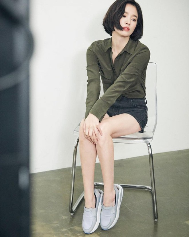Bị chê photoshop quá đà, minh tinh Song Hye Kyo tung loạt ảnh hậu trường chứng minh body siêu nuột hậu giảm cân - Ảnh 4.