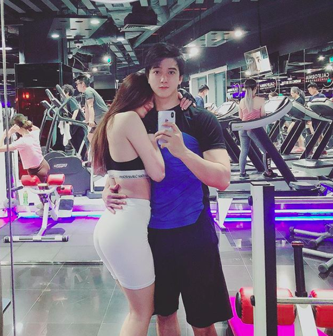 Kh&ocirc;ng c&ograve;n &uacute;p mở, Kh&aacute;nh My li&ecirc;n tục đăng tải khoảnh khắc t&igrave;nh tứ c&ugrave;ng Tiến Vũ giữa tin đồn hẹn h&ograve; - Ảnh 3.